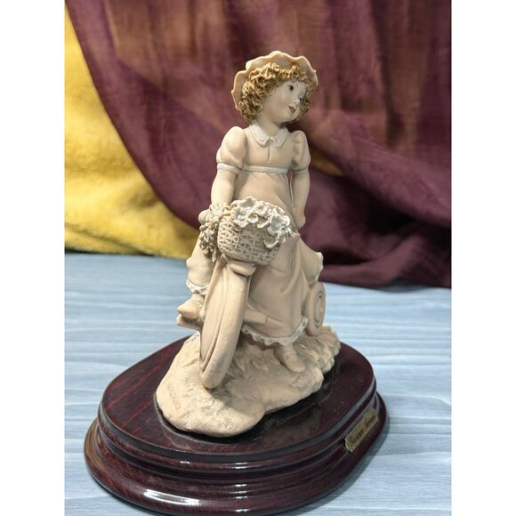Giuseppe Armani 1993 "Biking Around" Girl on Tricycle Figurine - Picture 3 of 9